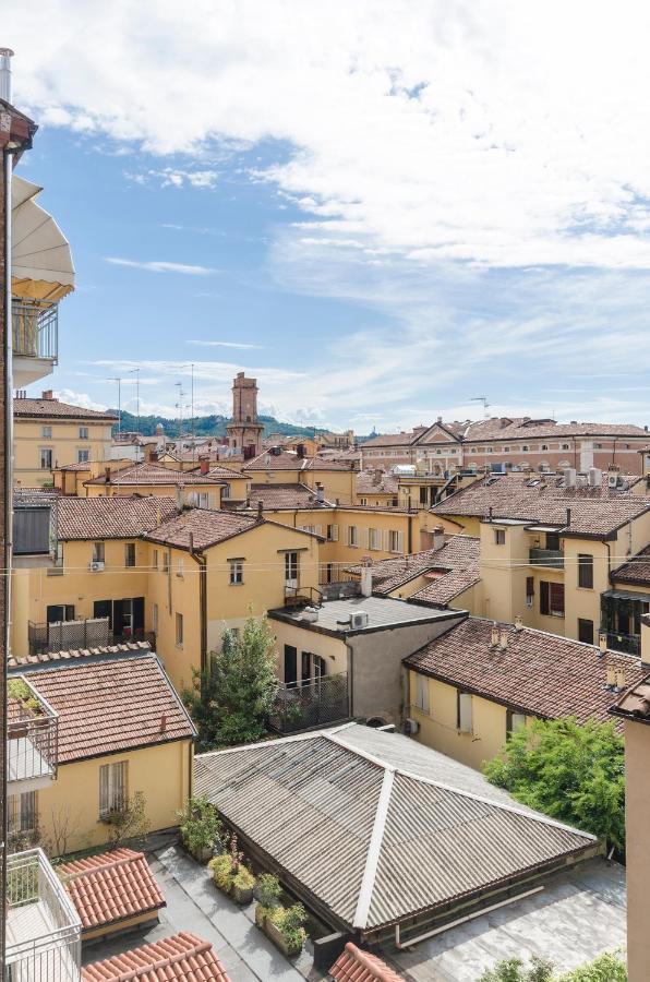 Inner Bo, Terrazzino Vista Tetti In Centro Storico ボローニャ エクステリア 写真
